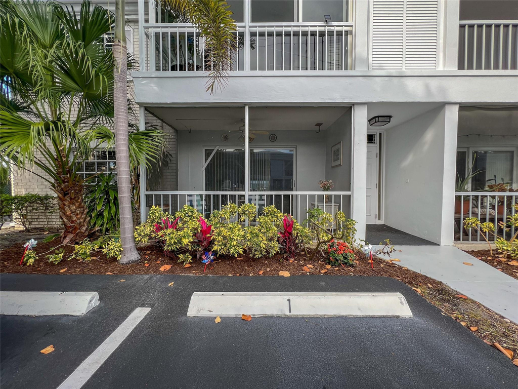 6239 Bay Club Drive - Photo 1