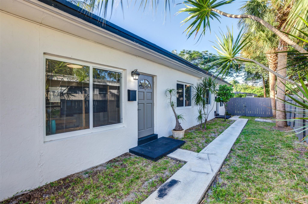 1005 Ne 17th Court - Photo 22