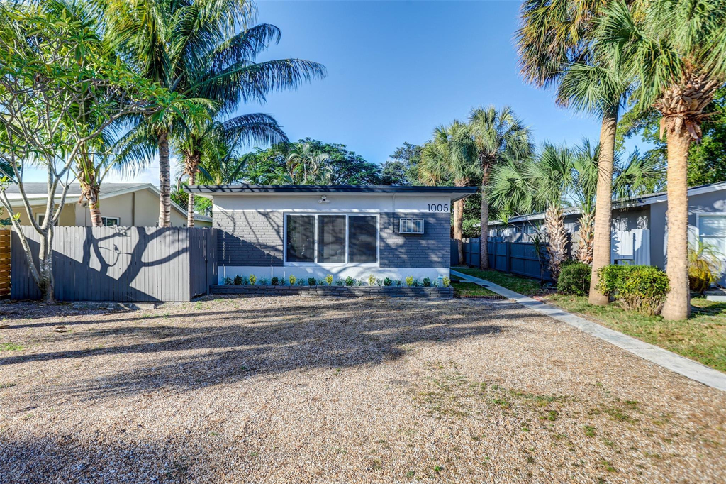 1005 Ne 17th Court - Photo 24