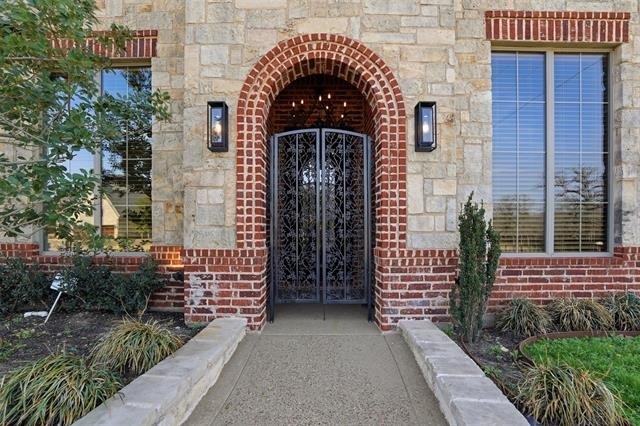 3417 Madison Court - Photo 1