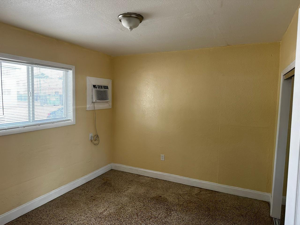 1301 Sharazad Boulevard - Photo 8
