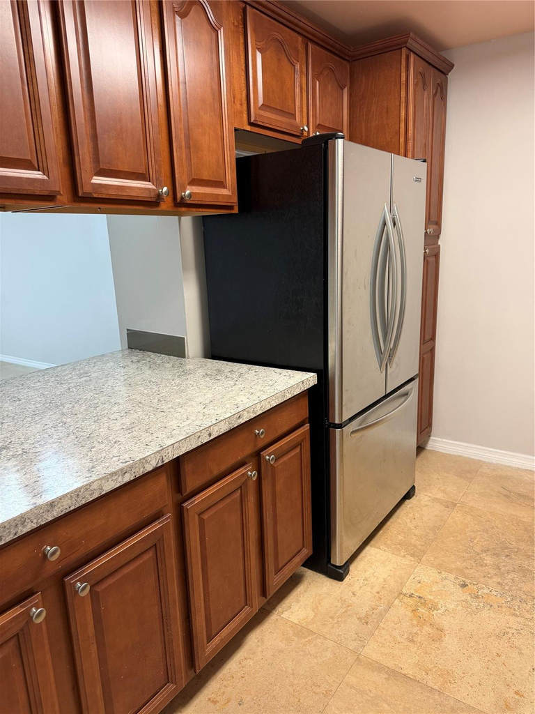 8601 Nw 34th Place - Photo 4