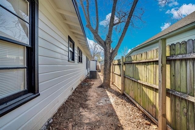 413 Shaw Street - Photo 24