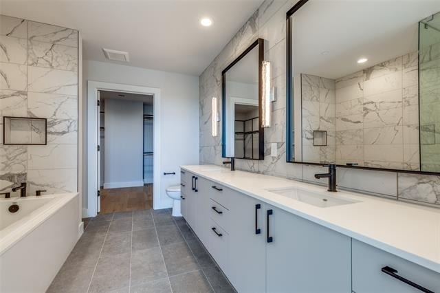 8119 Douglas Avenue - Photo 9