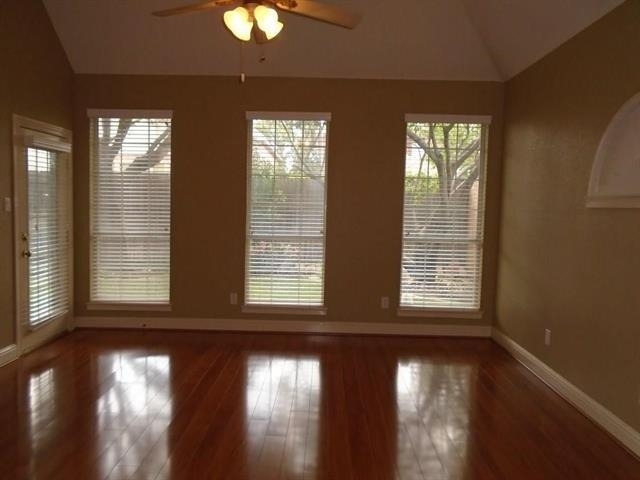 6905 Vista Ridge Court - Photo 10