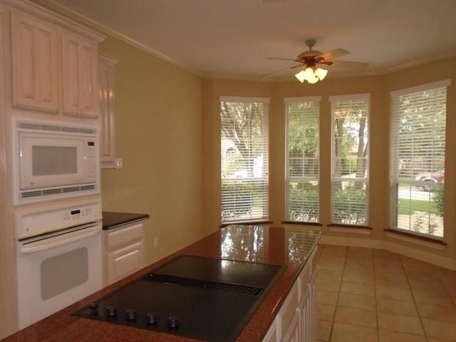 6905 Vista Ridge Court - Photo 5