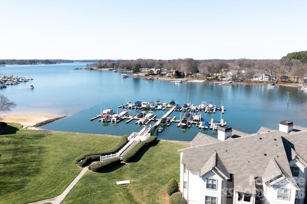 18709 Nautical Drive - Photo 4