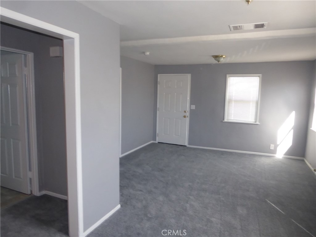 862 E H Street - Photo 10