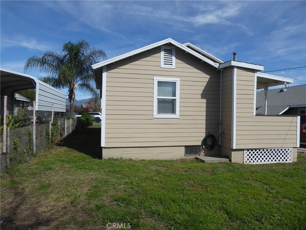 862 E H Street - Photo 11