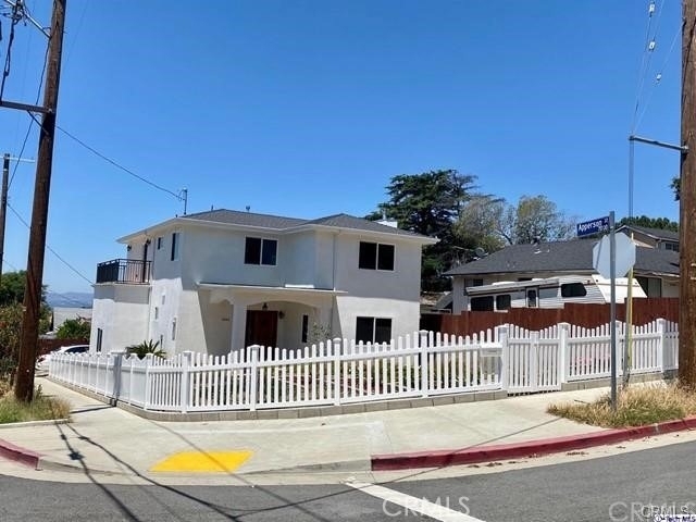 10303 Pinyon Avenue - Photo 1