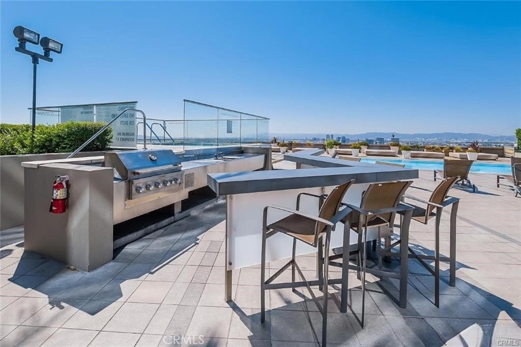 1100 Wilshire Boulevard - Photo 24