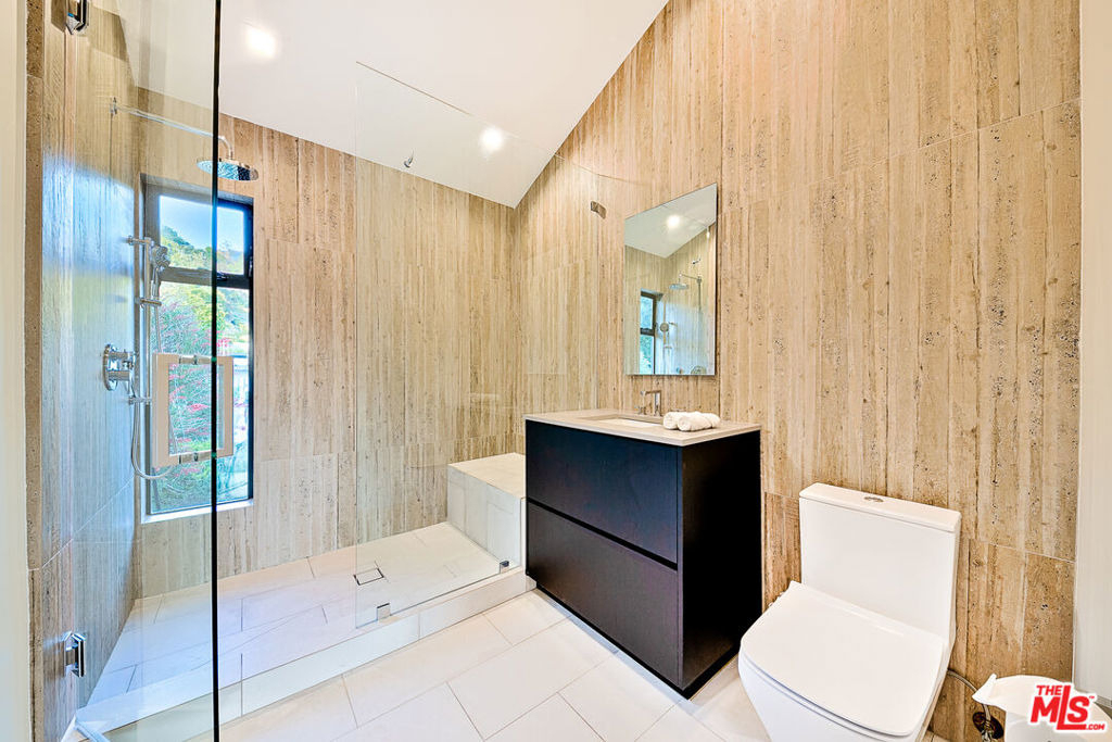 9038 Meredith Place - Photo 31