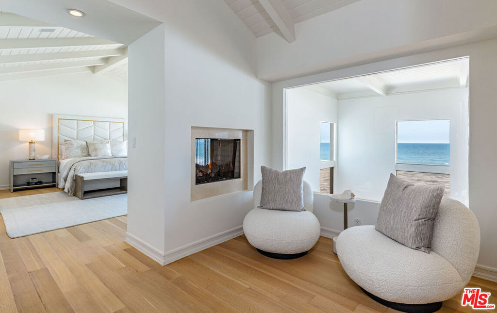 24314 Malibu Road - Photo 22