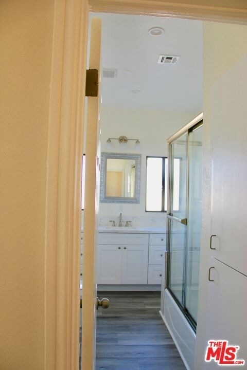 1239 S Hudson Avenue - Photo 11