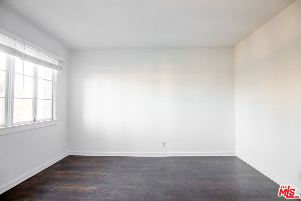 1201 N Crescent Heights Boulevard - Photo 6