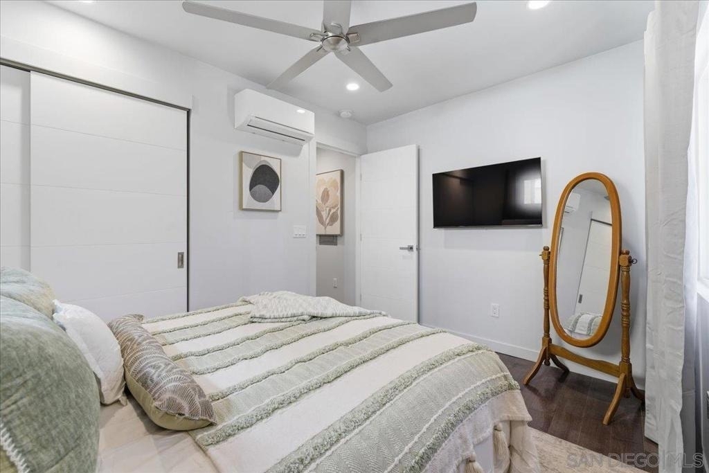 5447 Soledad Rd - Photo 19