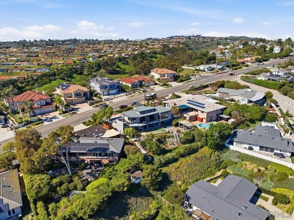 5447 Soledad Rd - Photo 29