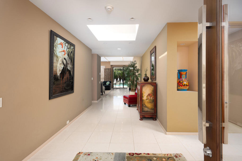 52 Princeton Drive - Photo 3