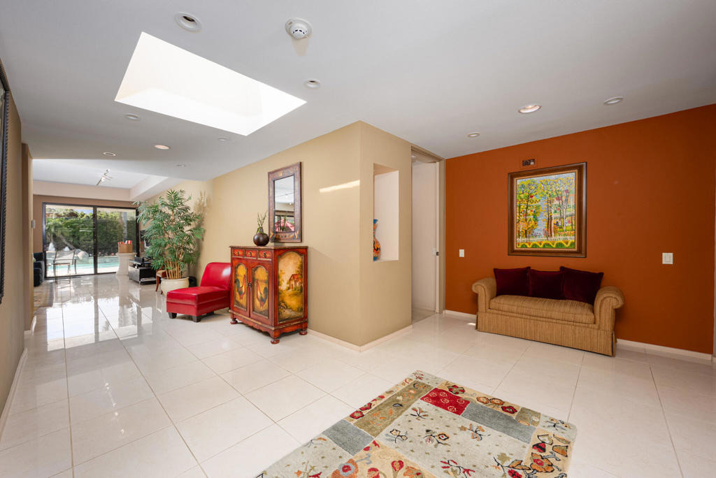 52 Princeton Drive - Photo 4