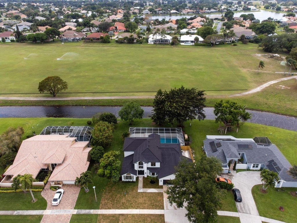 1878 Lynton Circle - Photo 44
