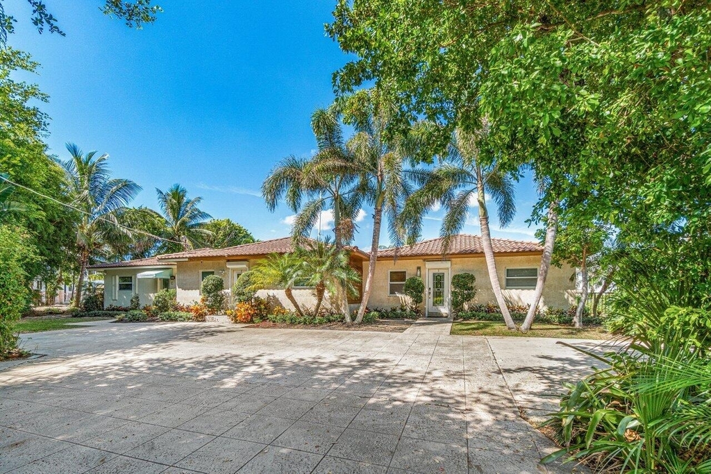 1124 Highland Beach Drive - Photo 1