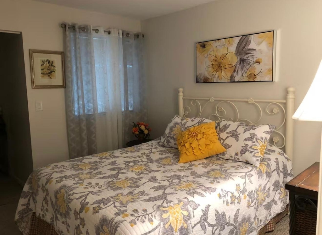 1707 Village Boulevard - Photo 10