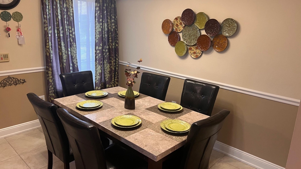 1707 Village Boulevard - Photo 4