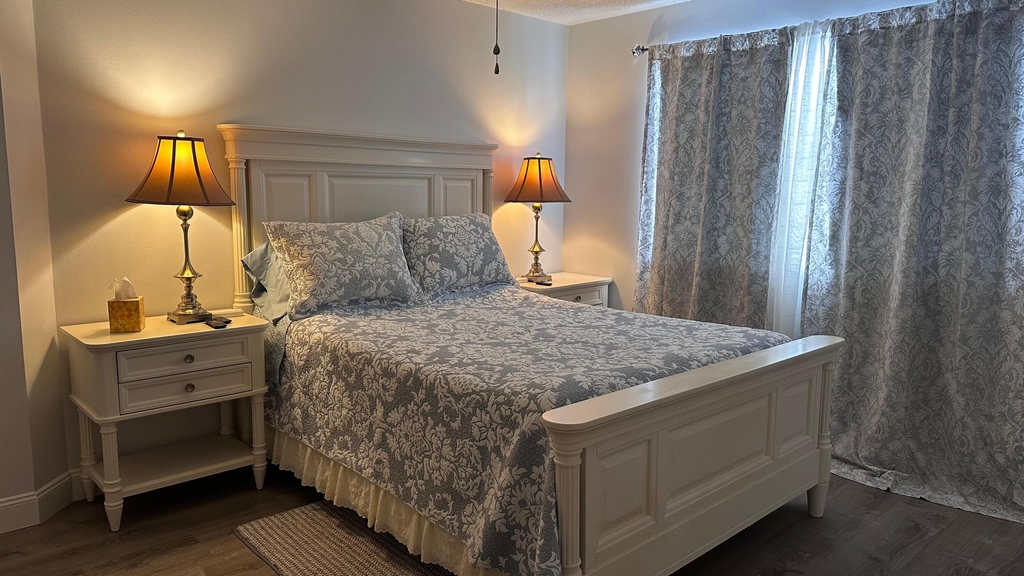 1707 Village Boulevard - Photo 7