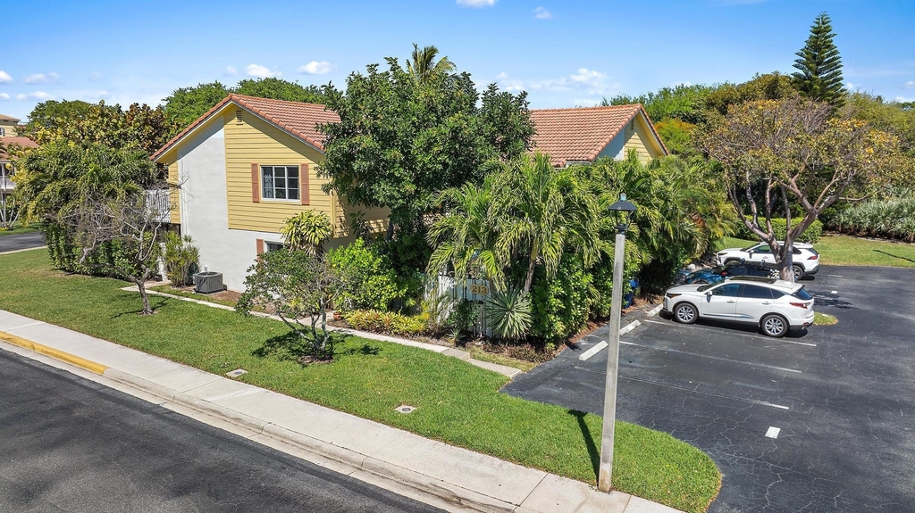 213 Seabreeze Circle - Photo 22