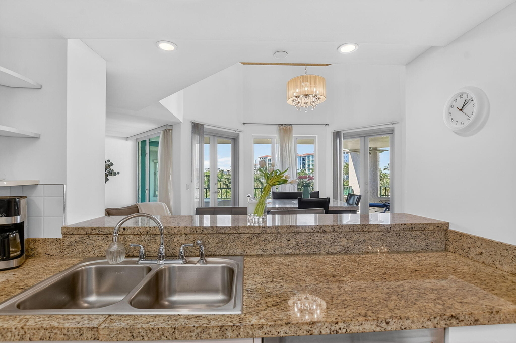 120 Se 5th Avenue - Photo 20