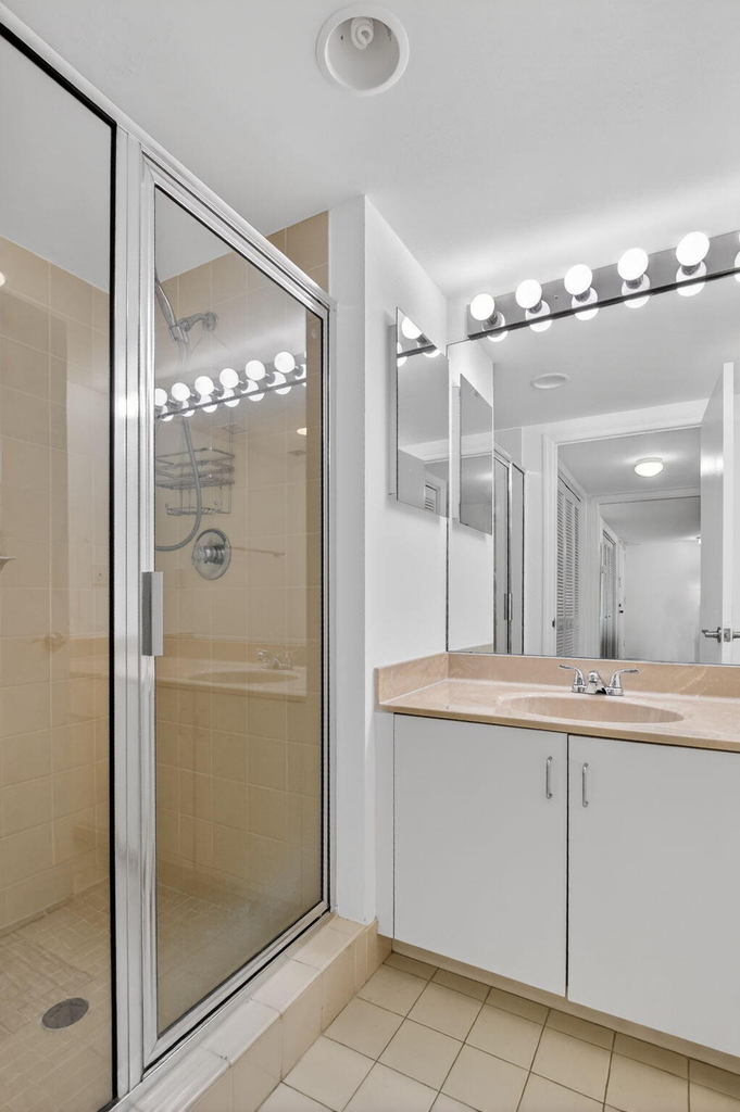 120 Se 5th Avenue - Photo 33