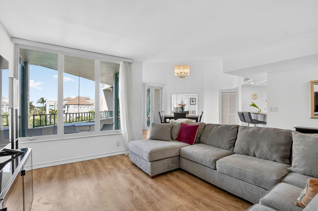 120 Se 5th Avenue - Photo 4
