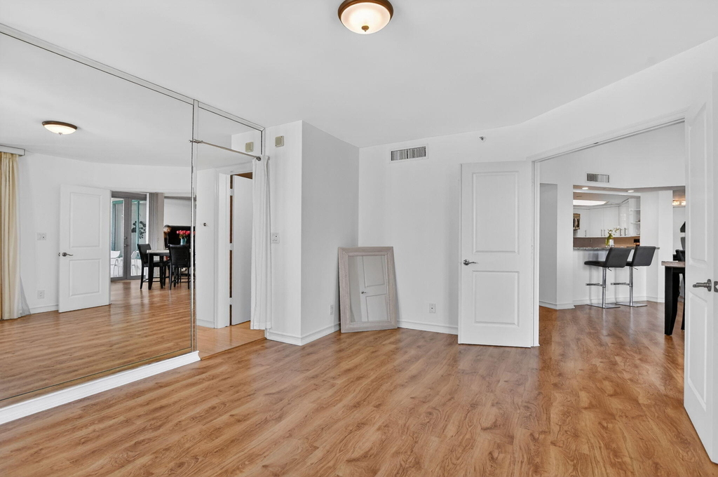 120 Se 5th Avenue - Photo 22