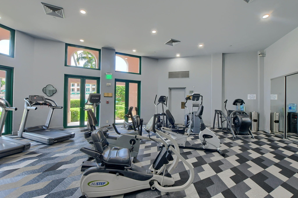 120 Se 5th Avenue - Photo 65