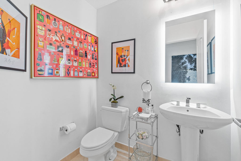 701 S Olive Avenue - Photo 14
