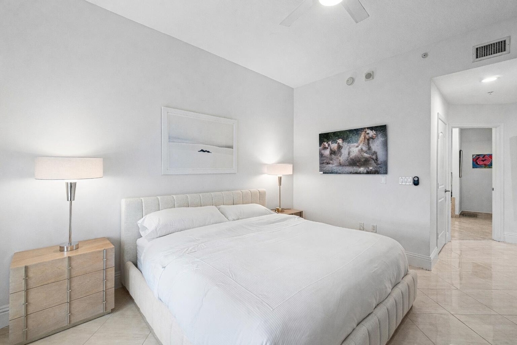 701 S Olive Avenue - Photo 16