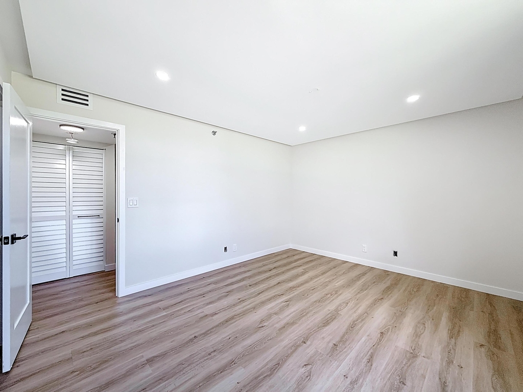 955 Egret Circle - Photo 25