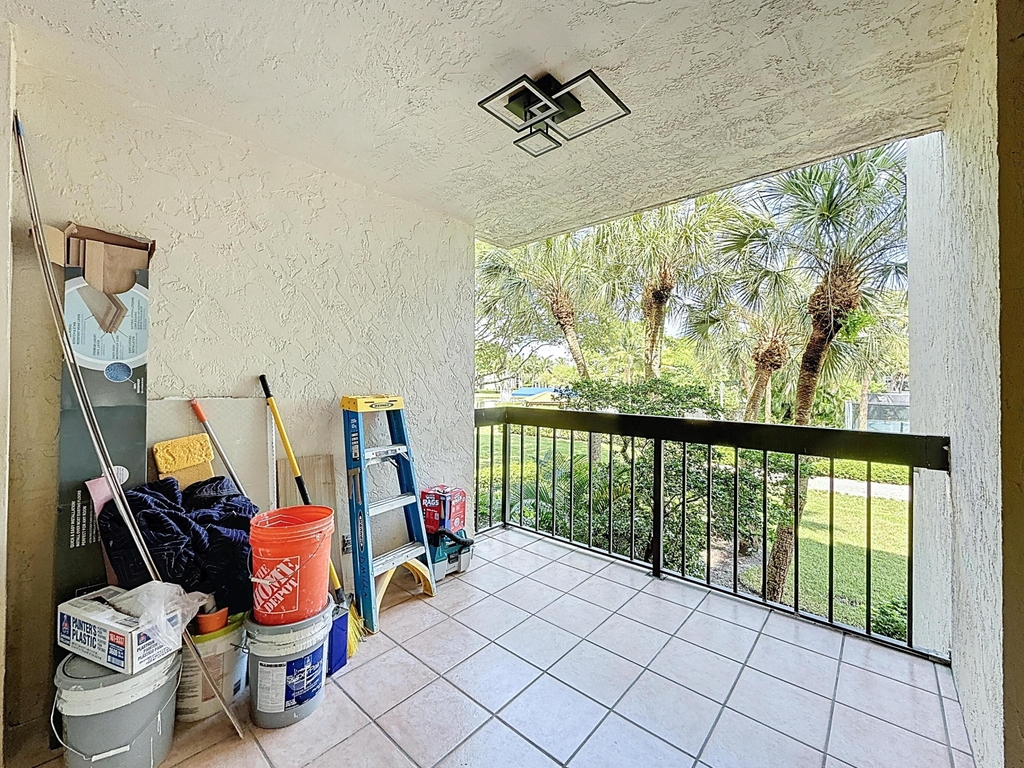 955 Egret Circle - Photo 33