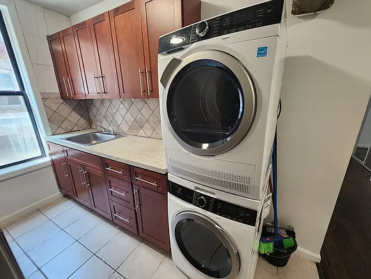 601 West 141st Street - Photo 4