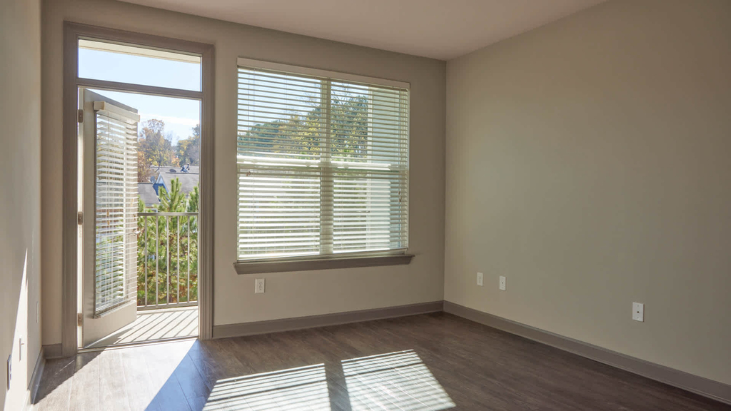 6558 Roswell Rd - Photo 21