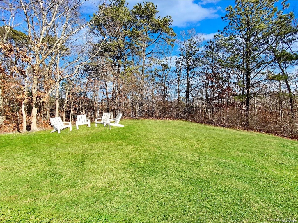 18 Old Riverhead Road - Photo 11