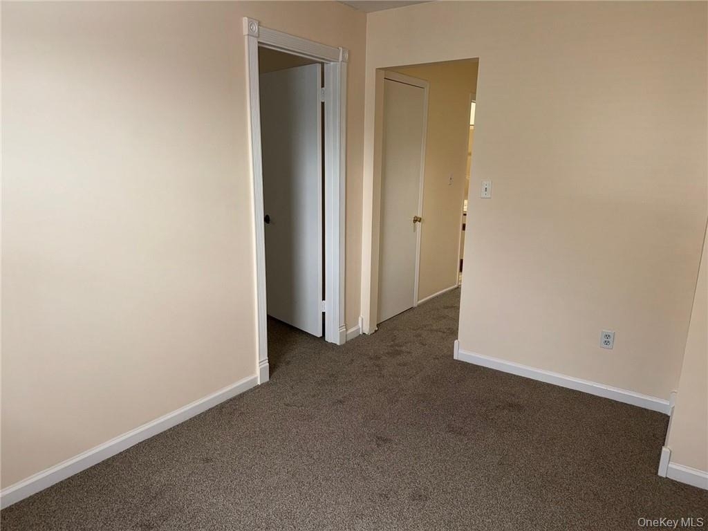 100 Hillside Drive - Photo 16