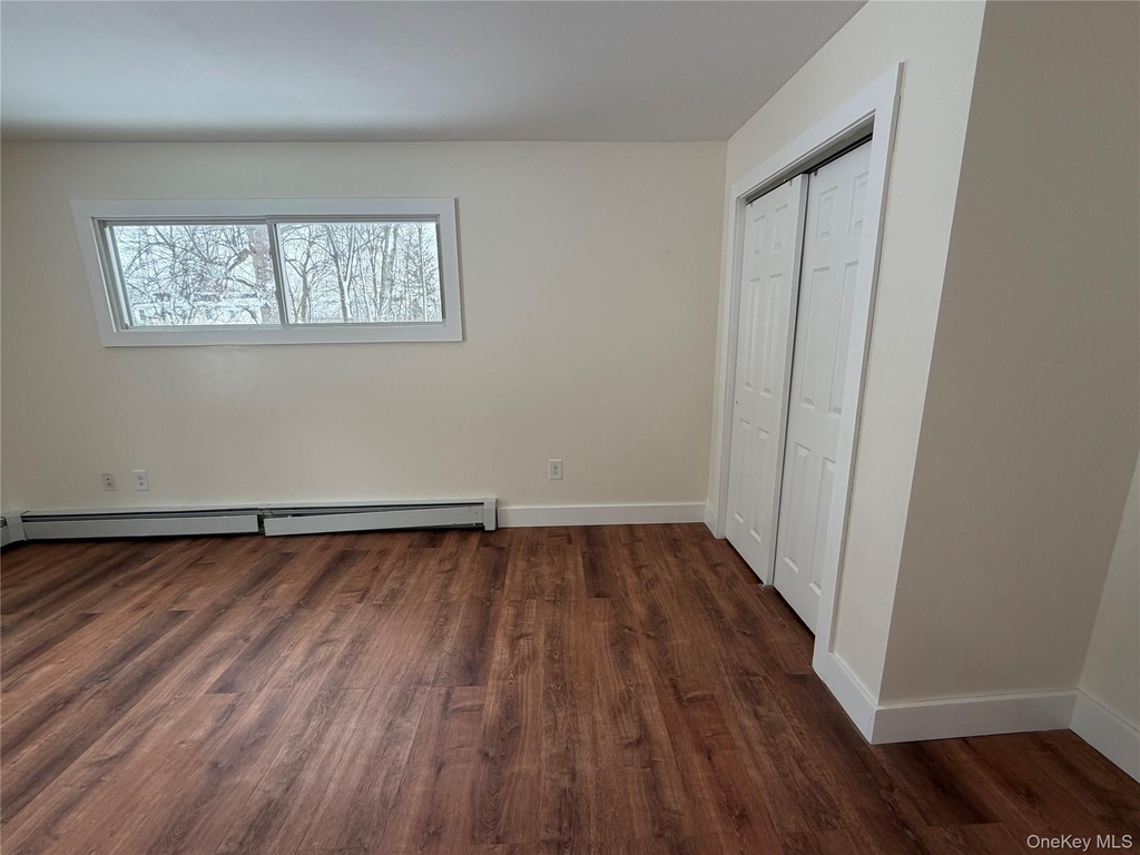155 N Clinton Street - Photo 3