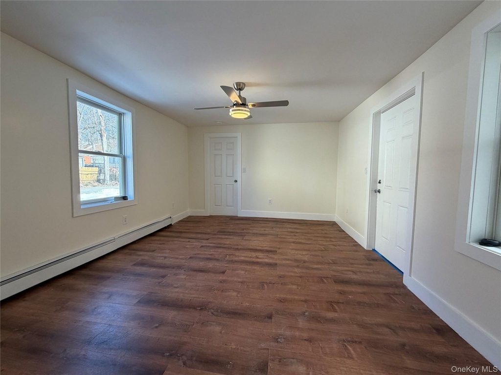 155 N Clinton Street - Photo 6