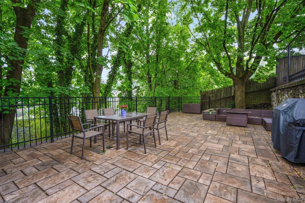 412 Munro Avenue - Photo 15