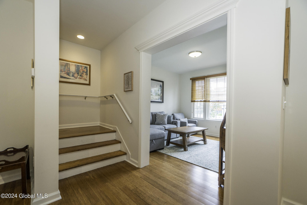 41 Walton Street - Photo 6