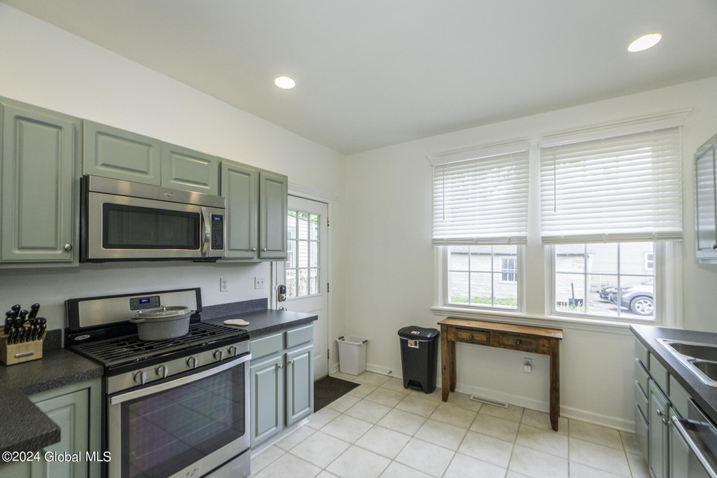 41 Walton Street - Photo 10