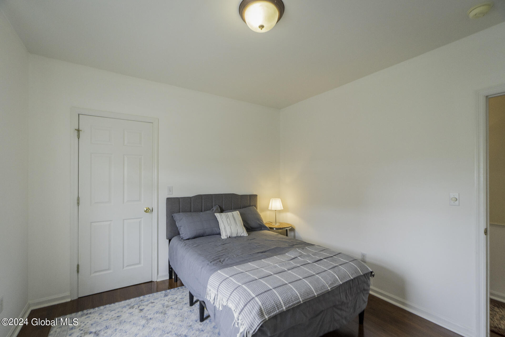 39 Walton Street - Photo 8