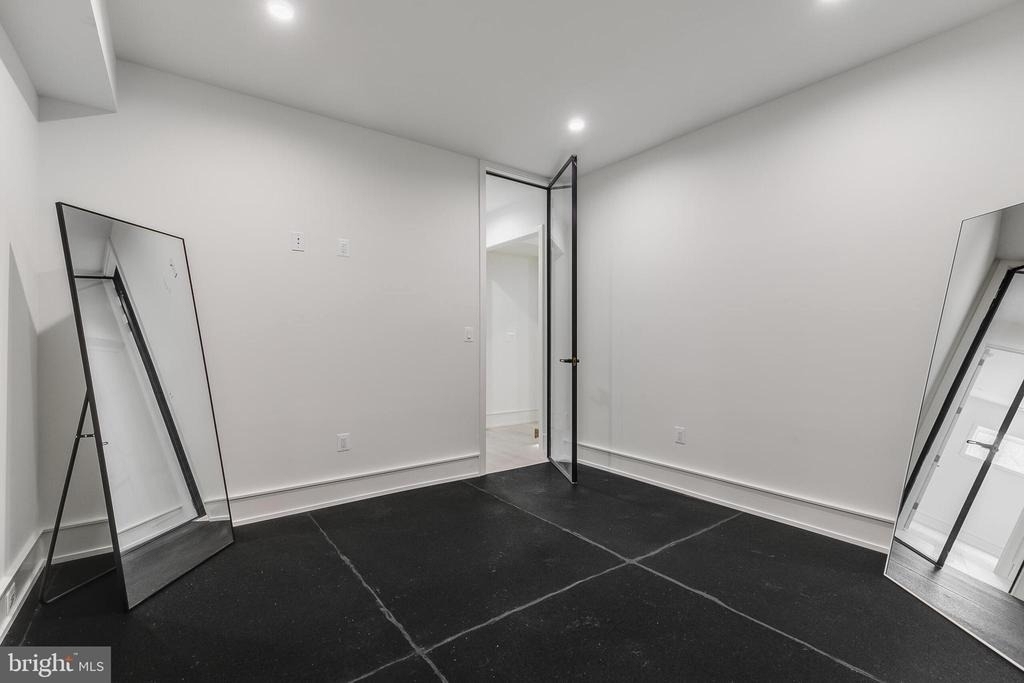 8757 A Brook Road - Photo 36