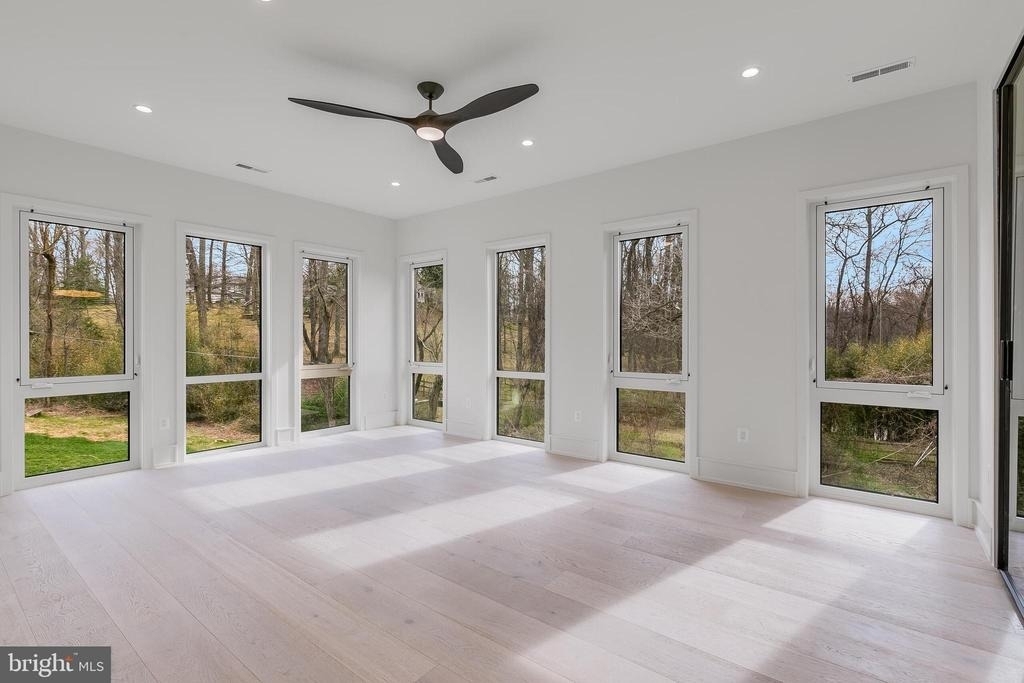 8757 A Brook Road - Photo 22